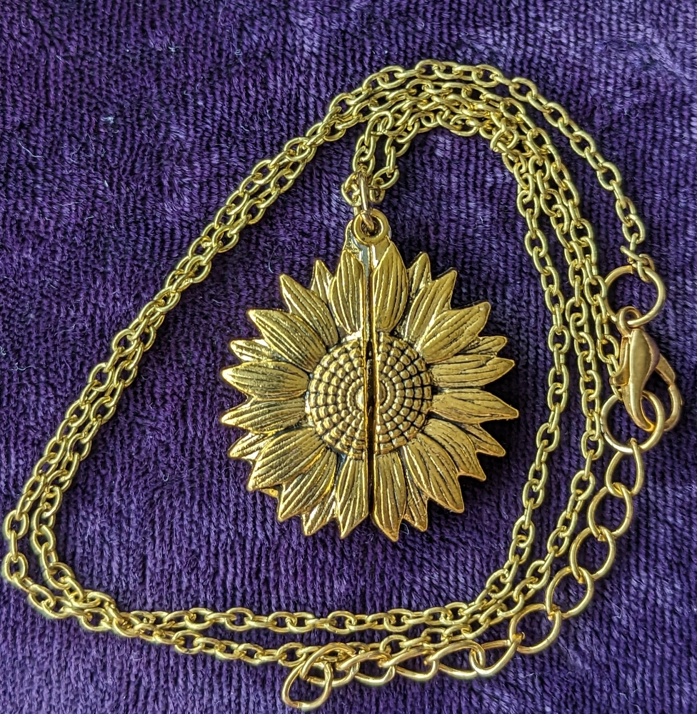 Gold Tone You Are My Sunshine Opening Flower Necklace